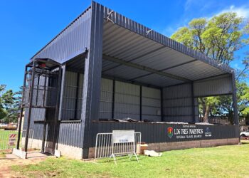 VILLA CAÑAS. EL MUNICIPIO INSTALÓ UN ELEVADOR PARA PERSONAS CON DISCAPACIDAD EN EL ESCENARIO “LOS TRES MAESTROS”