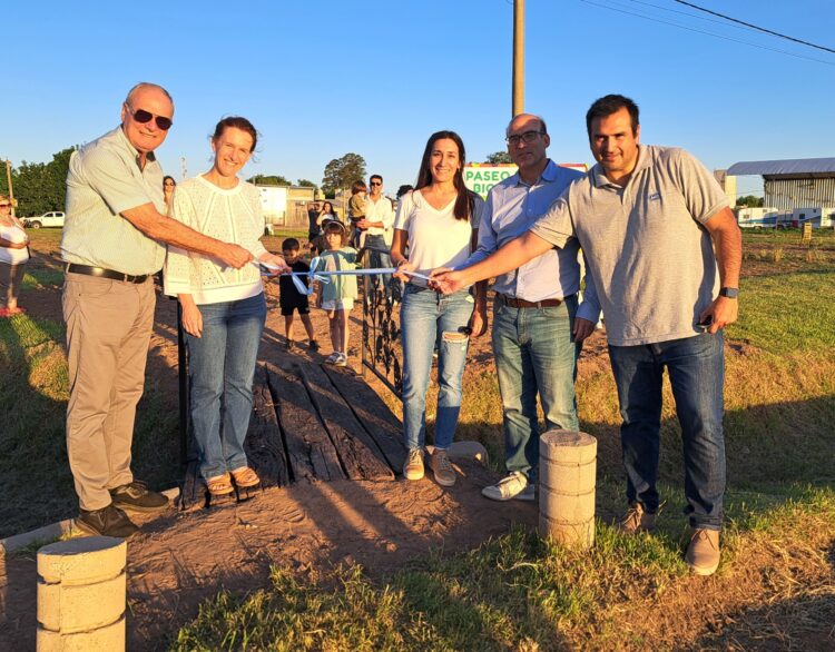 SE INAUGURÓ EL PASEO DE LA BIODIVERSIDAD EN VILLA CAÑÁS SE INAUGURÓ EL PASEO DE LA BIODIVERSIDAD EN VILLA CAÑÁS