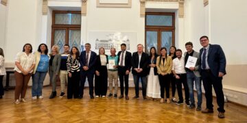 DI GREGORIO: “EL PROGRAMA 1000 AULAS LLEGA NUEVAMENTE CON OBRAS PARA EL SISTEMA EDUCATIVO DE GENERAL LÓPEZ” DI GREGORIO: “EL PROGRAMA 1000 AULAS LLEGA NUEVAMENTE CON OBRAS PARA EL SISTEMA EDUCATIVO DE GENERAL LÓPEZ”