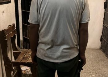 Venado Tuerto: Intentó agredir a un vecino y terminó en la comisaria