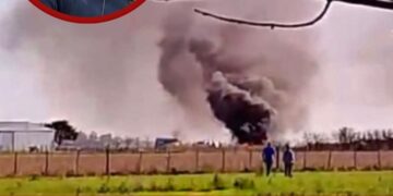 UN PILOTO DE VILLA CAÑÁS Y SU COMPAÑERO MURIERON AL CAER UN AVIÓN EN UN FESTIVAL EN BELL VILLE