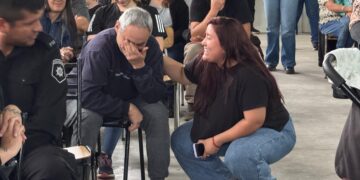 DI GREGORIO: “CADA VIVIENDA ES UN SUEÑO QUE SE CUMPLE GRACIAS AL TRABAJO EN EQUIPO” DI GREGORIO: “CADA VIVIENDA ES UN SUEÑO QUE SE CUMPLE GRACIAS AL TRABAJO EN EQUIPO”