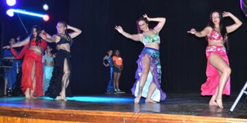 Villa CAÑÀS: TALLERES CULTURALES: MUESTRA DE FIN AÑO DE DANZA ÁRABE, RITMOS URBANOS y TEATRO Villa CAÑÀS: TALLERES CULTURALES: MUESTRA DE FIN AÑO DE DANZA ÁRABE, RITMOS URBANOS y TEATRO