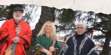 LLEGAN “LOS SEGUIDORES DEL ATARDECER “ A LA PEÑA DE OLGA SVISER