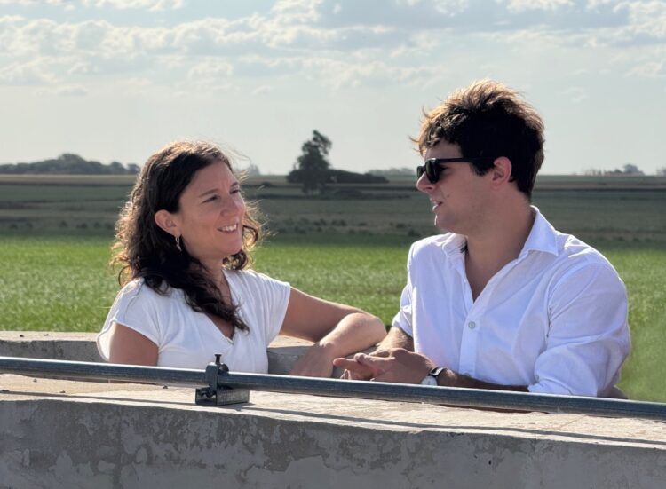 DI GREGORIO Y POLERI ANUNCIARON EL AVANCE DE LA NUEVA PILETA DE TEODELINA Y LA CREACIÓN DE UN PARQUE ACUÁTICO DI GREGORIO Y POLERI ANUNCIARON EL AVANCE DE LA NUEVA PILETA DE TEODELINA Y LA CREACIÓN DE UN PARQUE ACUÁTICO