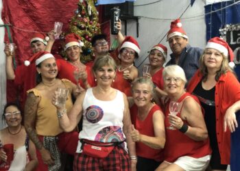 TEODELINA: Festejo despidiendo el año en la Peña de Olga Sviser junto al Grupo LA QUERENCIA