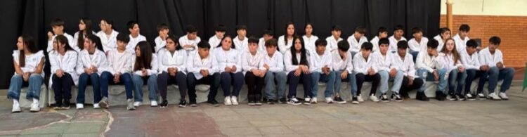 TEODELINA: Emotiva despedida de los alumnos de 7° grado en la Escuela Nº 177 “Esteban Echeverría”
