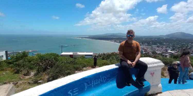 Columna de opinión : Frankenstein, I.A. Chat GPT