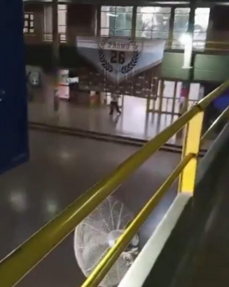 Tragedia en Santa Fe: un alumno dispara en escuela y deja un muerto