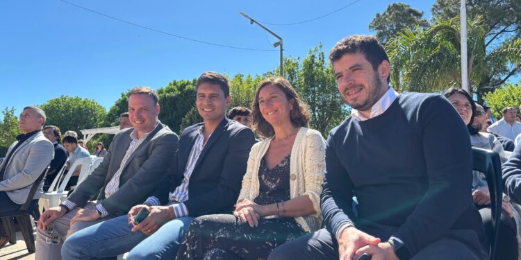 DI GREGORIO: “EL ACCESO ASFALTADO A SAN FRANCISCO YA DIO SUS PRIMEROS PASOS”