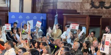 DI GREGORIO ACOMPAÑÓ EN BUENOS AIRES LA JORNADA CONTRA FALSAS DENUNCIAS IMPULSADA POR LA SENADORA NACIONAL CAROLINA LOSADA
