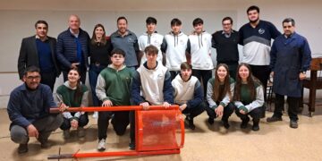 VILLA CAÑAS : ALUMNOS DE LA ESCUELA TÉCNICA FABRICARON CESTOS DE RESIDUOS PARA NUESTROS ESPACIOS PÚBLICOS