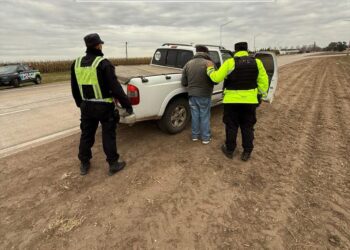 SECUESTRAN UN ARMA DE FUEGO EN UN OPERATIVO EN TEODELINA