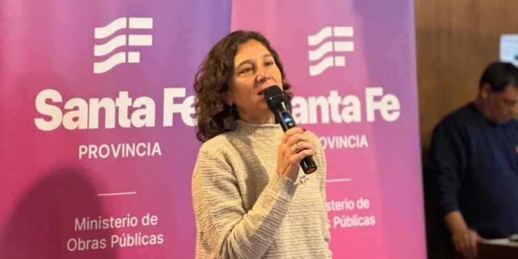 DI GREGORIO: “LA LIMPIEZA DE CANALES ES CLAVE PARA ESTAR PREPARADOS ANTE LOS EVENTOS CLIMÁTICOS”